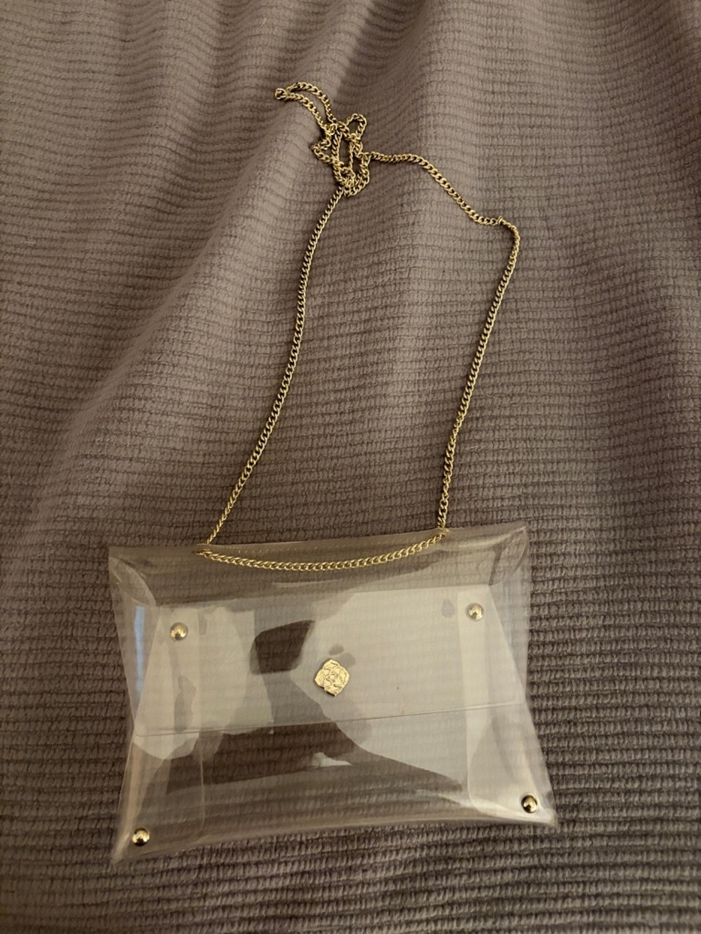 Kendra Scott Clear PVC Crossbody Bag with Gold Chain